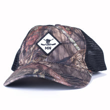 Load image into Gallery viewer, CLASSIC 111 - MOSSY OAK COUNTRY/BLACK